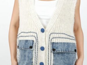 Wool vest with jeans pockets