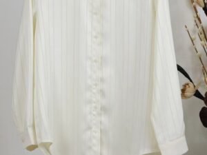 Basic stripped shirt with longer back