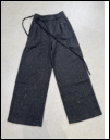 A shimmery casual pants